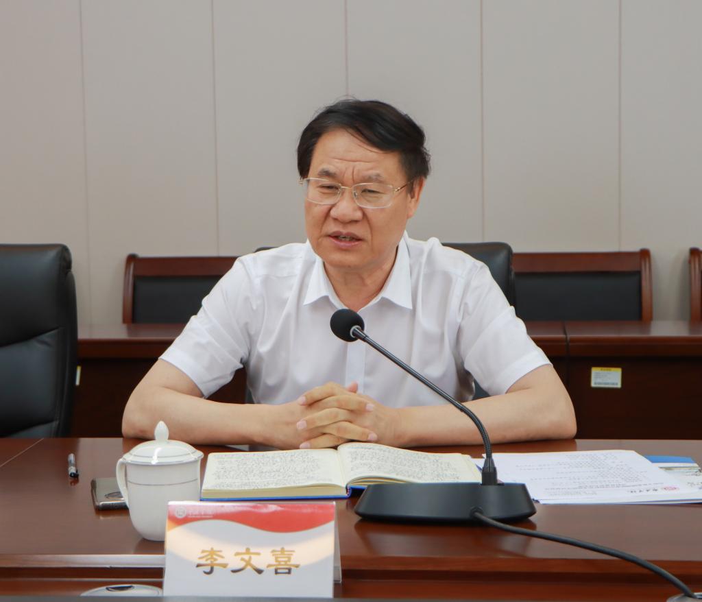 20240606问鼎网中国与山东文旅集团举行红色文化研学讨论会 (2).jpg