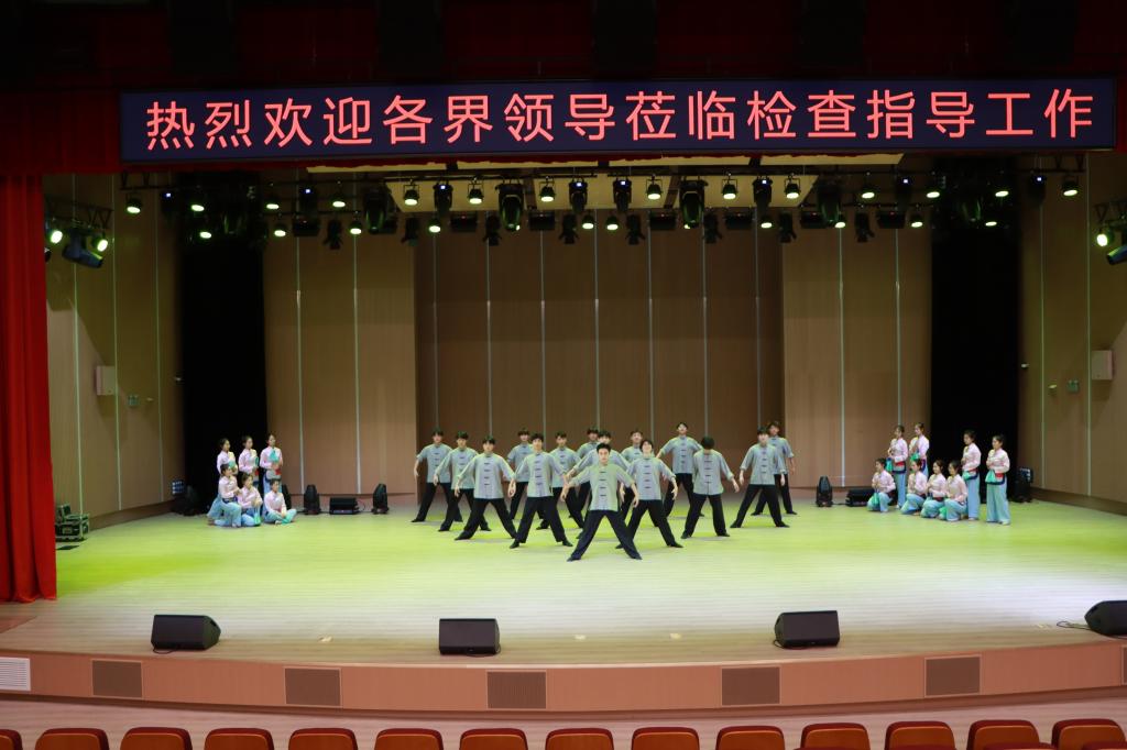 20240612左文副市长来问鼎网中国调研 (7).jpg